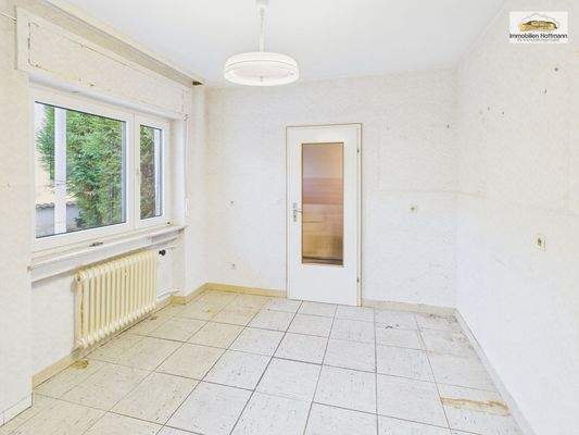 Küche – klassisch separiert, modernisierungsbereit_12