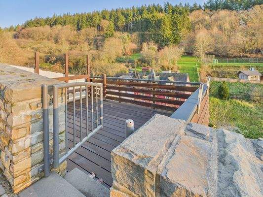 CAM01223G0-PR0174-STILL001