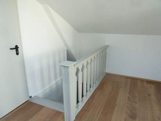 Treppe ins Dachgeschoss