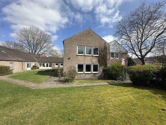 Außenansicht Gemeindehaus