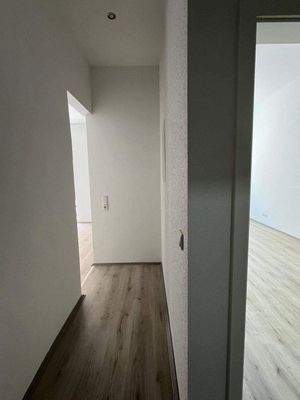 WhatsApp Image 2025-06-12 at 14.45.04 (33).jpeg