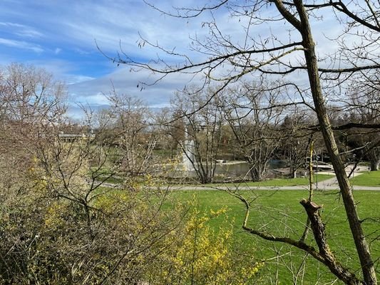 Direkter Ausblick! Wohnen und Leben am Kurpark!