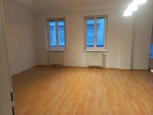 Wohnbereich Fensterseite