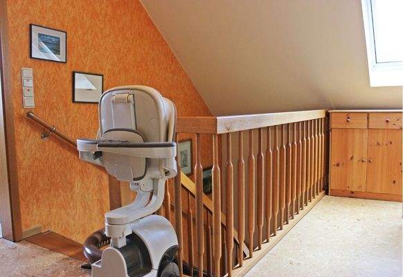 Flur mit Treppenlift