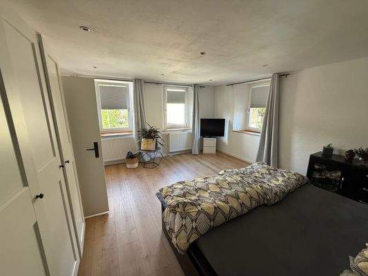 Schlafzimmer Ansicht 2