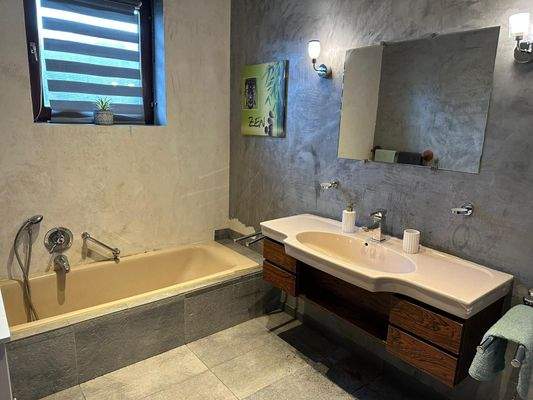 WhatsApp Image 2025-12-10 at 15.21.04 (3).jpeg