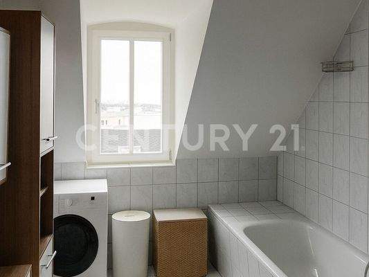 Badezimmer mit Badewanne