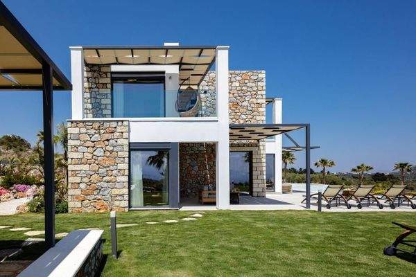 Kreta, Kefalas: Erstaunliche Steinvilla mit Meerblick und Pool zu verkaufen