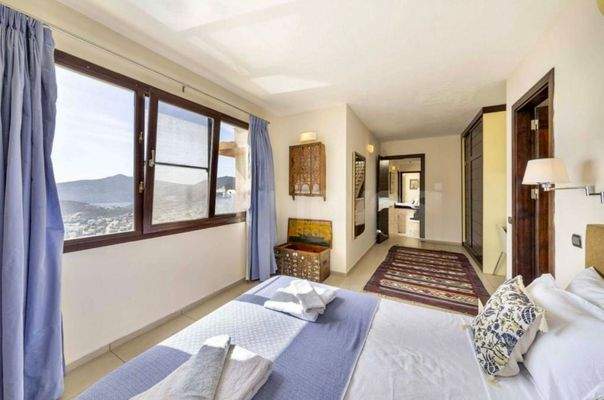 Bildschirmfoto 2025-10-14 um 17.06.45.jpeg