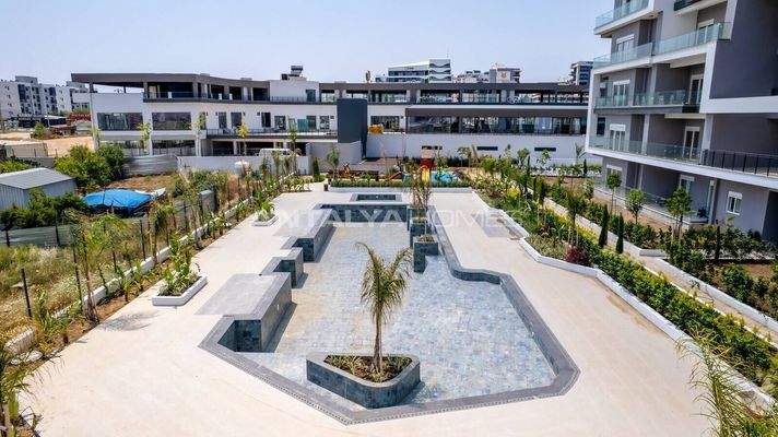 Chic Apartments in the LEED-Certified Viva Defne Project in Antalya