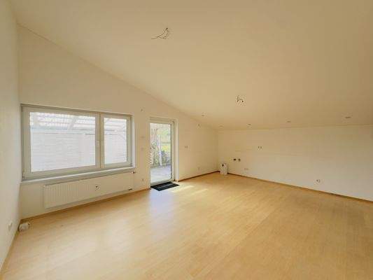 Wohnung 1 | Esszimmer & Küche