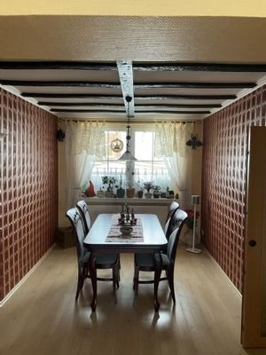 Esszimmer ( Küche rechts)
