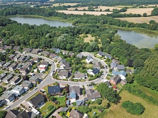 Luftbild mit Blick Richtung Herrenteich