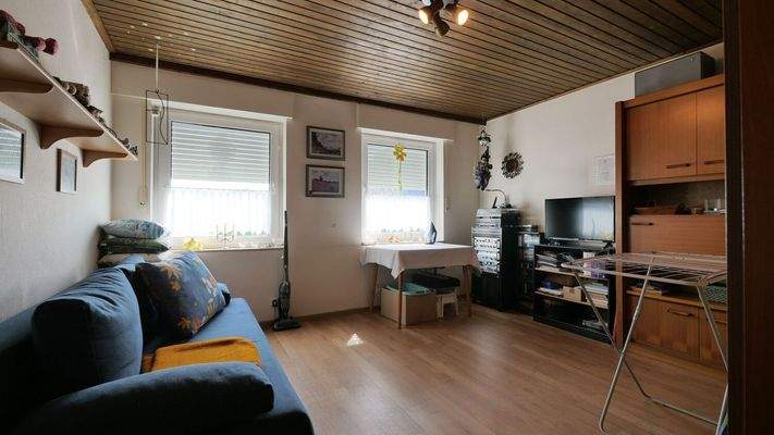 Kinder-/Gästezimmer EG Whg. links