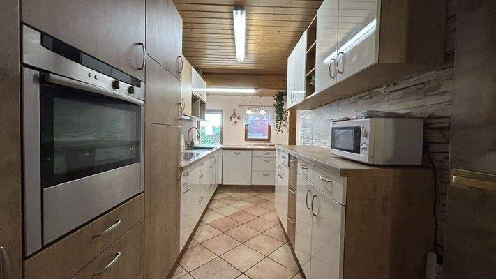 586 - Einbauküche inklusive