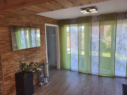 Eingangsbereich und Garderobe