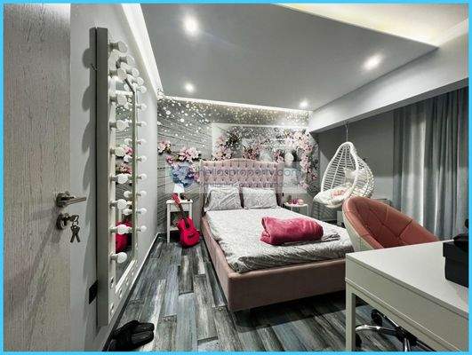 9b968f741fb54363a855f2ab17e196a2-original