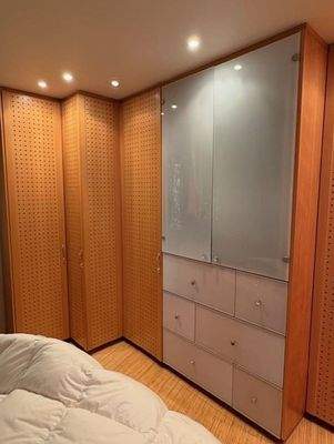 viel Platz für Kleidung + mehr