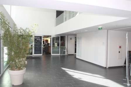 Foyer und Gastronomie