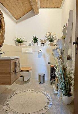 Bad Dachgeschoss (1).jpg