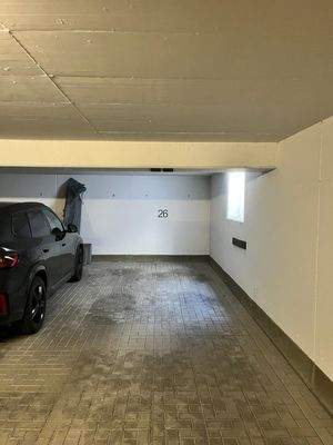 Tiefgaragenstellplatz