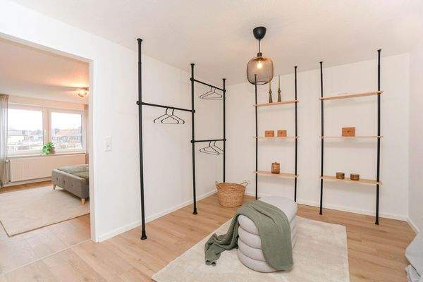 Ankleide/ Schlafzimmer