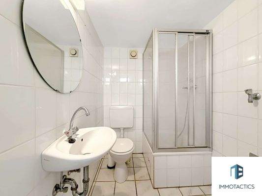 Duschbad UG Gewerbe 1