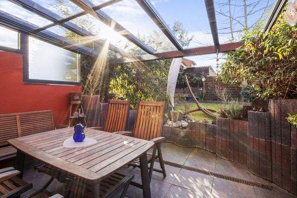Überdachte Terrasse 