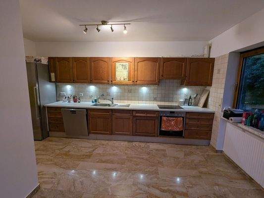 Küche und Eßbereich