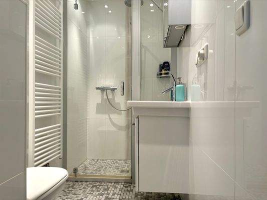 Badezimmer_Wohnbereich 1