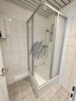 INFOS UNTER: 06171-586000