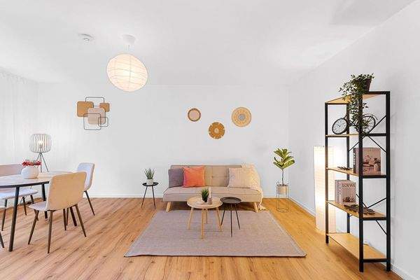 Wohn - und Esszimmer