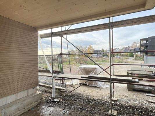 überdachte Terrasse inkl. Sichtschutz