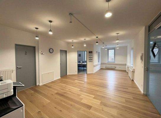 Eingangsbereich (Sanierungsbeispiel)