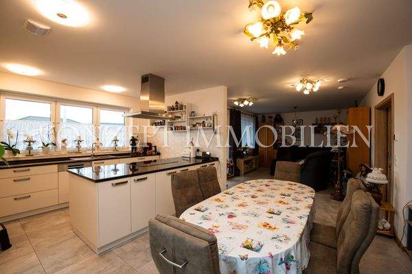 Wohn- und Essbereich