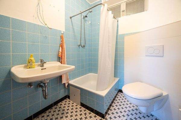 Keller: Bad mit Dusche