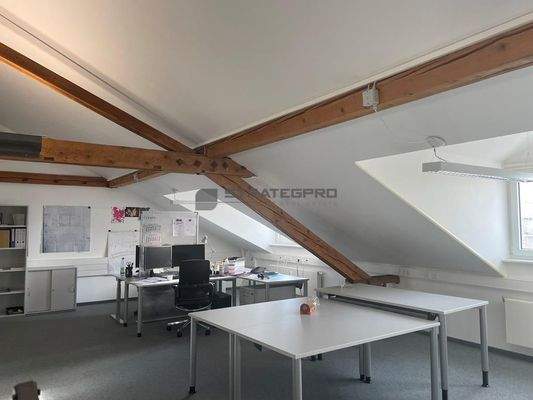 Büroeinheit Dachgeschoss