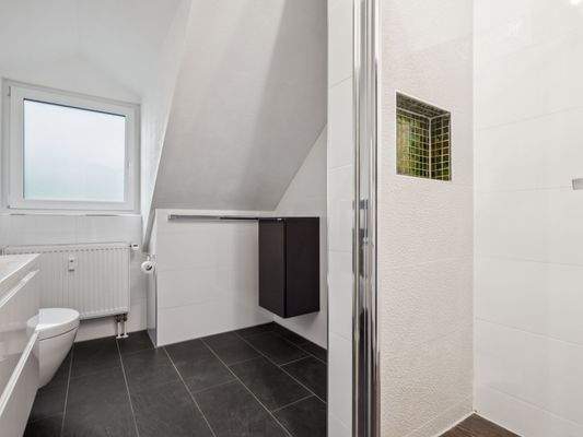 Ebene 1 - Badezimmer