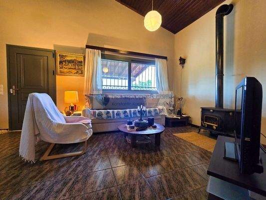 img_fe0c7044-b52c-4b19-8006-0513ec3b61b2