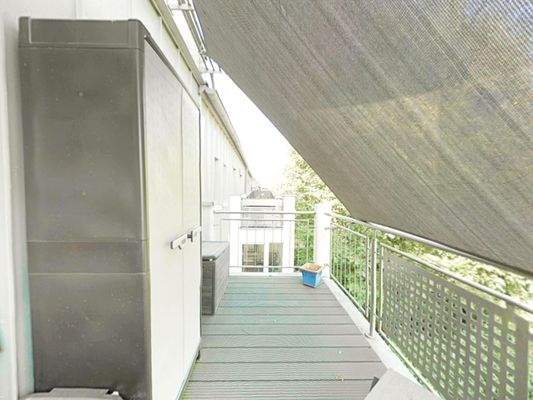 Wohnküchenbalkon zur Rückseite