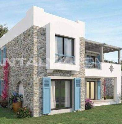 Real Estate with Stunning Sea and Nature Views in Bodrum