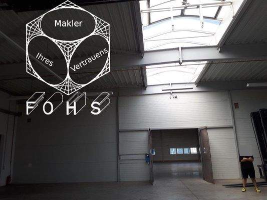 Hochdorf Halle innen Oberlicht