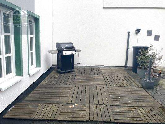 Dachterrasse zur Wohnung 1.OG