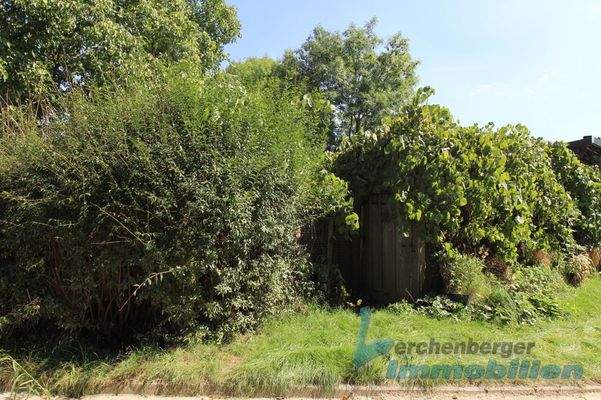 Eingang zum Schuppen.jpg