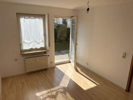 Zimmer mit Terrassenzugang