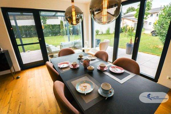 Wohn- und Essbereich