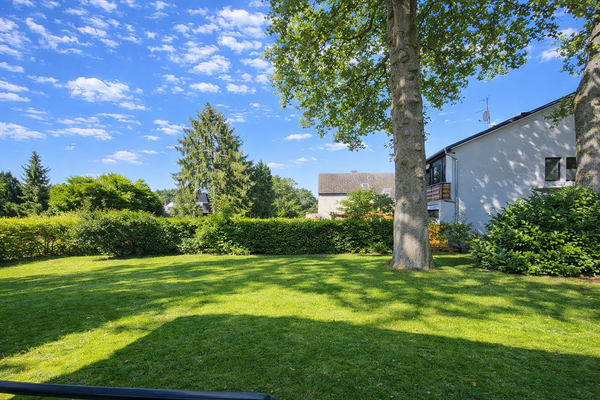 Sonnige und grüne Lage