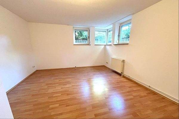 Kinder-/Gästezimmer im Souterrain