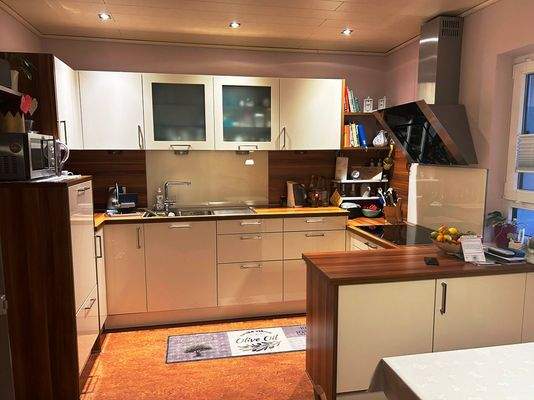 3 Essküche im EG.jpg