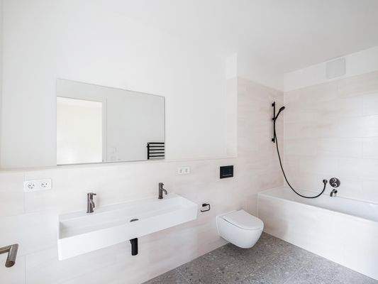 Tagesbelichtetes Wannenbad en Suite